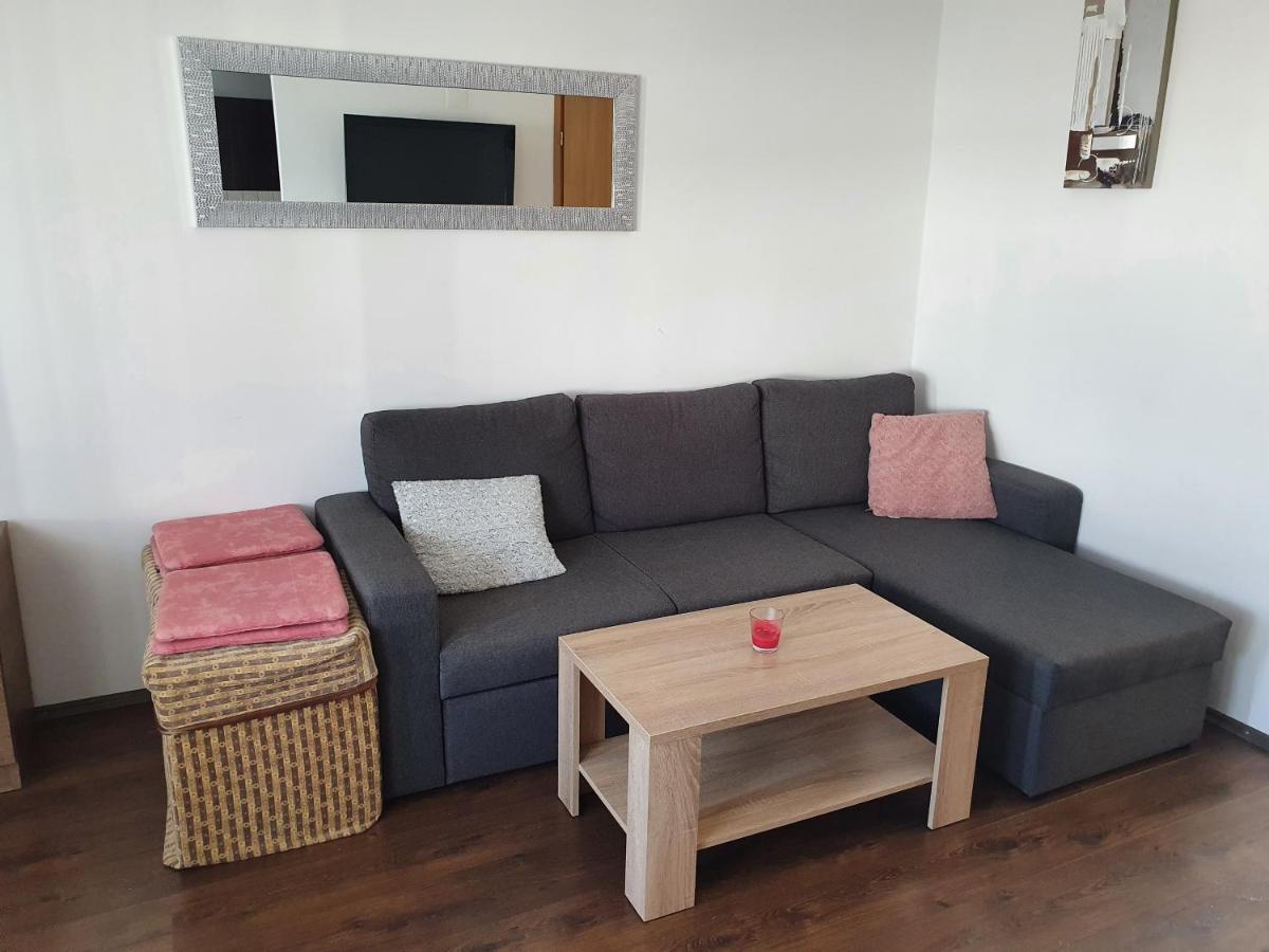 Apartmani Deak Vir Eksteriør billede